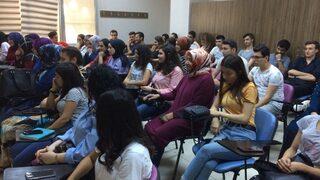 Darıca Belediyesi’nden Üniversite Adaylarına Seminer