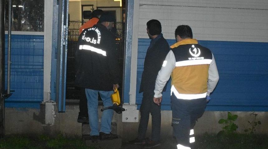 Trenin Altında Kalan Şahıs Feci Şekilde Can Verdi