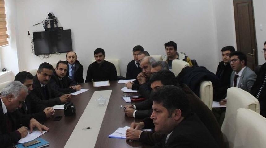 Bitlis’te ‘buzağı Ölümlerinin Önlenmesi’ Toplantısı