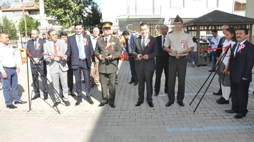 G&ouml;lbaşında İlk&ouml;ğretim Haftası Kutlandı