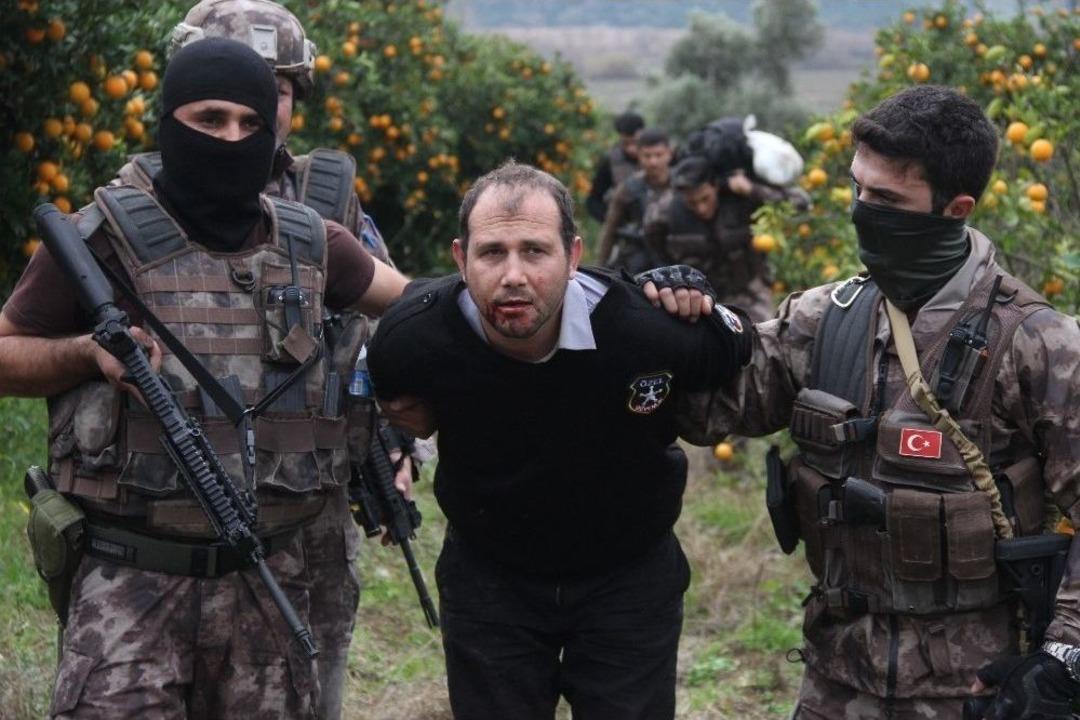 Taksiciyi Vahşice Katleden Zanlının, Eski Nişanlısını Ve Ailesini &Ouml;ld&uuml;receği Ortaya &Ccedil;ıktı