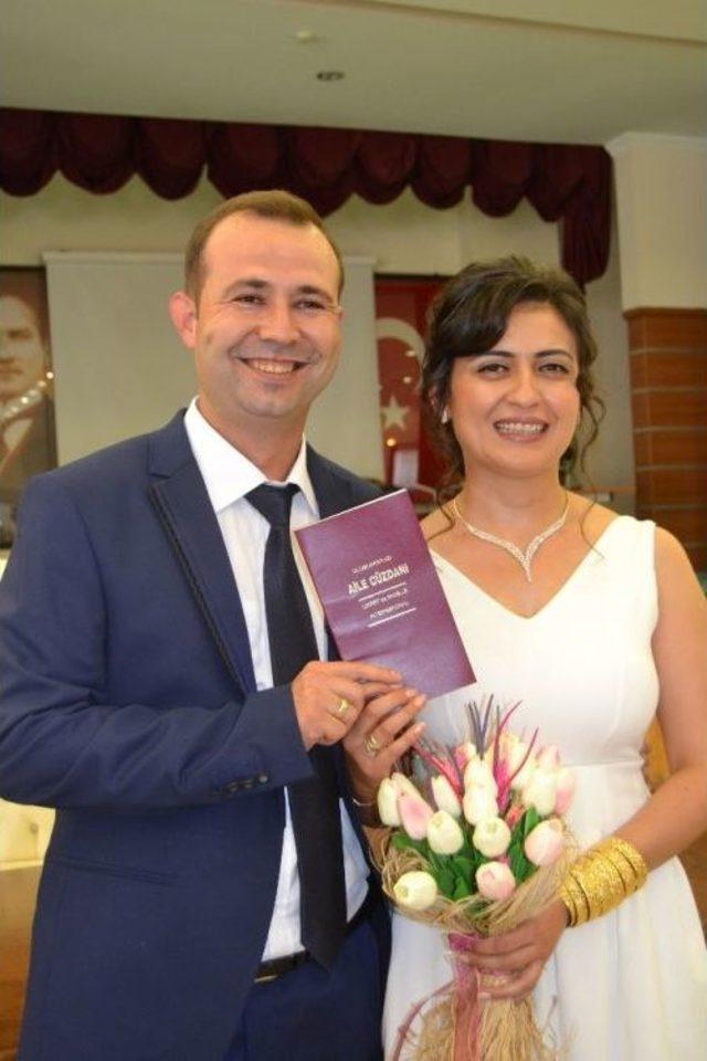 Burdur’da 18 Çift 08.08.2018 Tarihinde ’evet’ Diyebilmek İçin Sıraya Girdi