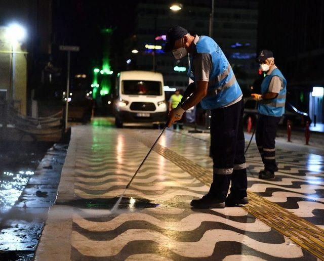 Sabahın İlk Işıklarına Kadar Temizlik