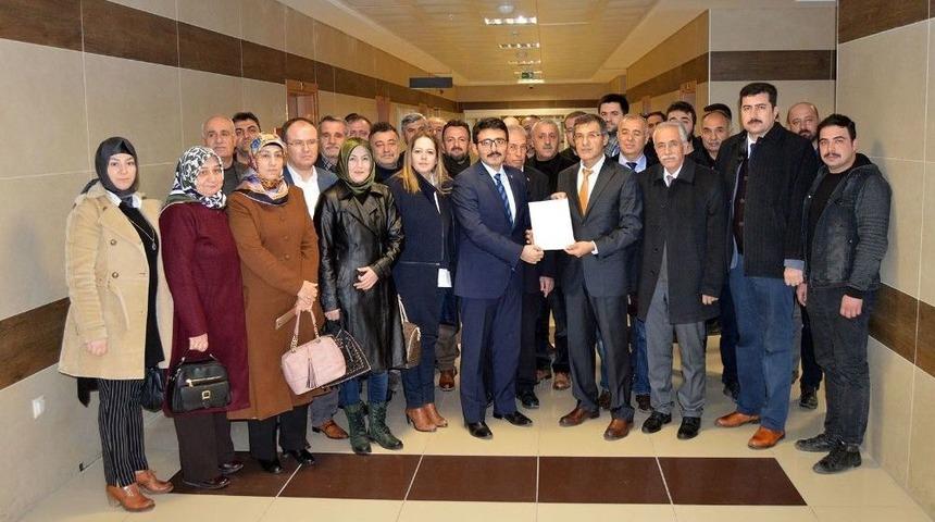 Ak Parti Burdur İl Başkan Mengi Mazbatasını Aldı