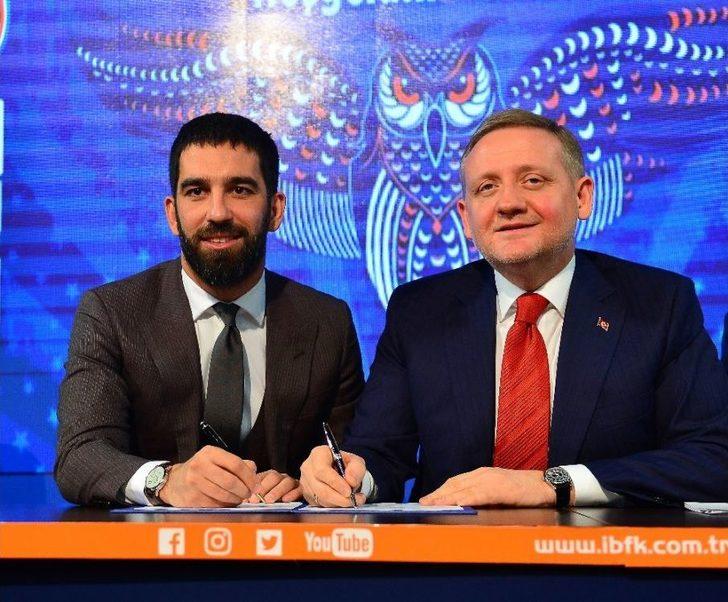 Arda Turan Resmen Başakşehir’de G2