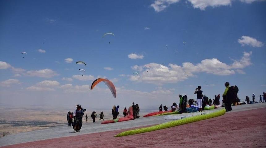 Aksaray, Yamaç Paraşütü Dünya Şampiyonasına Hazırlanıyor