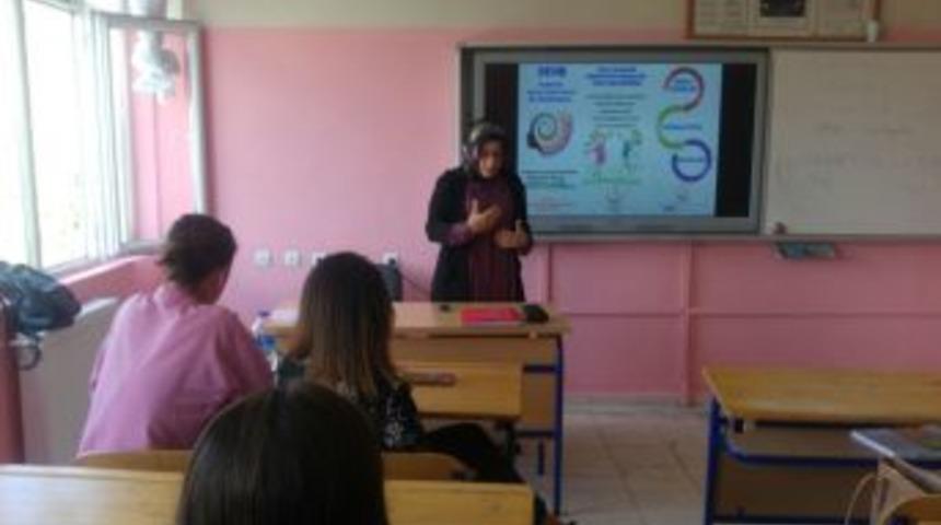 Şaphane&rsquo;de &Ouml;ğretmenlere Dikkat Eksikliği Eğitimi