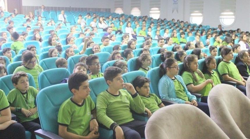 Kızılay Tarafından Kardelen Koleji&rsquo;nde Seminer Verildi