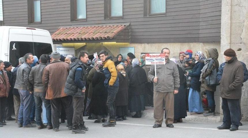 Dualarla Uğurlandılar