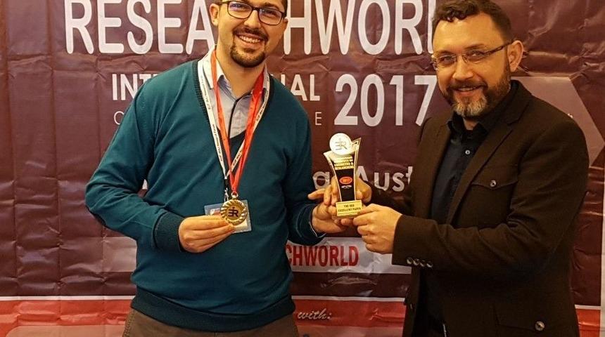 Türkçeye Yeni Klavye Düzeni ‘tezeren’