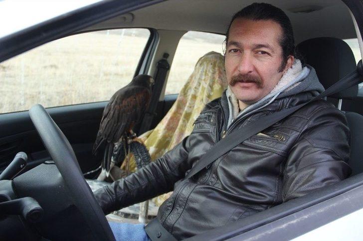 Film Yıldızı "tilla"yı Yanından Hiç Ayırmıyor G2