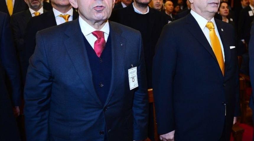 Dursun &Ouml;zbek: &ldquo;galatasaray&rsquo;ın Yarınlarının Bug&uuml;nlerden G&uuml;zel Olmasını Diliyorum&rdquo;