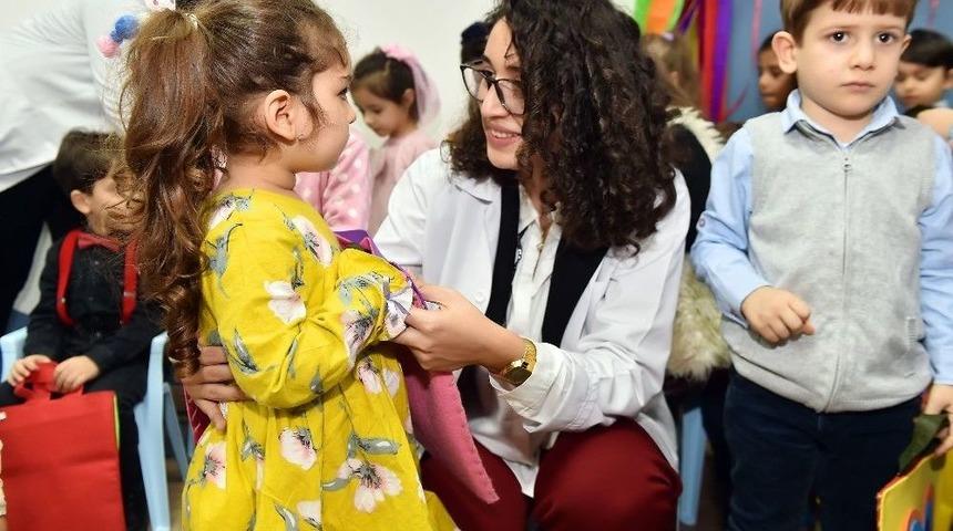 Beyoğlu&rsquo;nda, 700 Anaokulu &Ouml;ğrencisi İlk Karnelerini Aldı