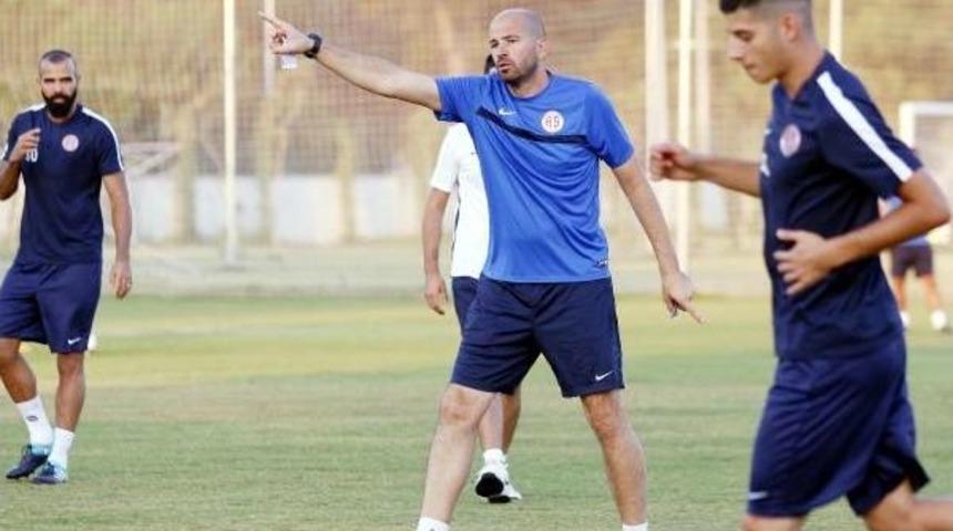 Antalyaspor'da 4 Eksik