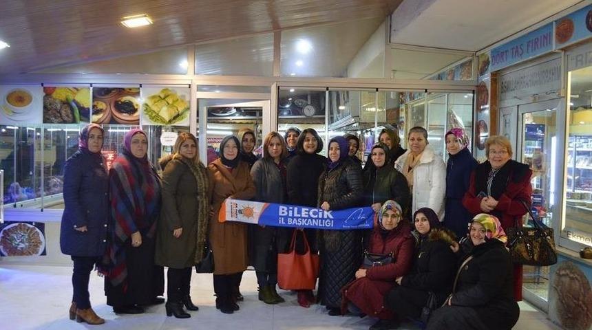 Ak Parti Bilecik Kadın Kollarının Haftalık Olağan Y&ouml;netim Kurulu Toplantısı Vezirhan&rsquo;da Yapıldı