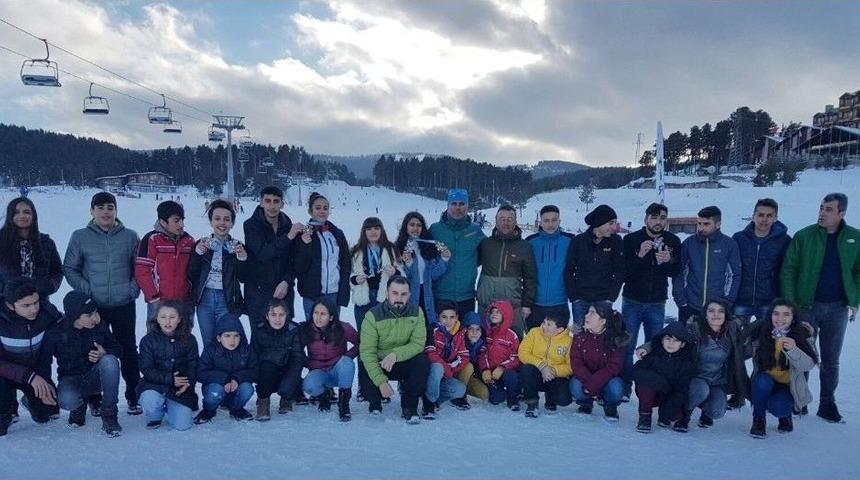 Hakkarili Sporculardan B&uuml;y&uuml;k Başarı