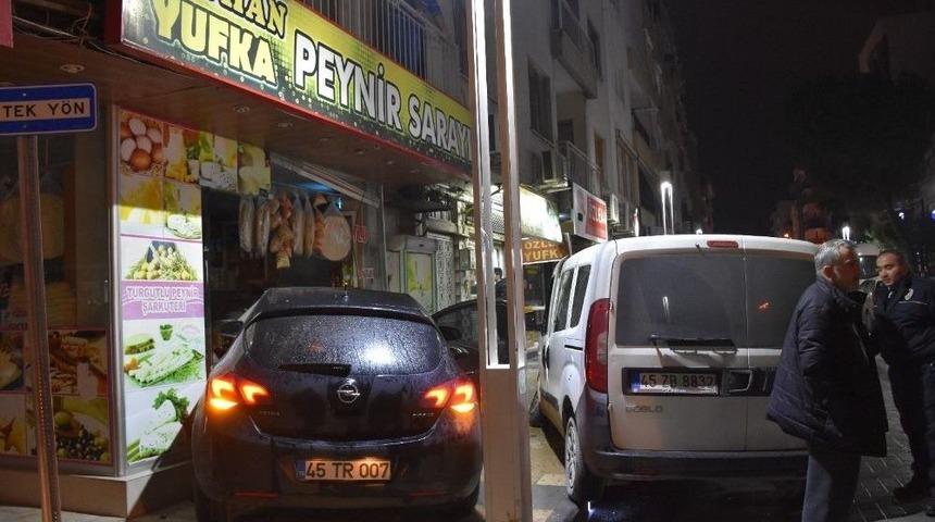 Polis Otosuyla &Ccedil;arpışan Ara&ccedil; Şark&uuml;teriye Girdi