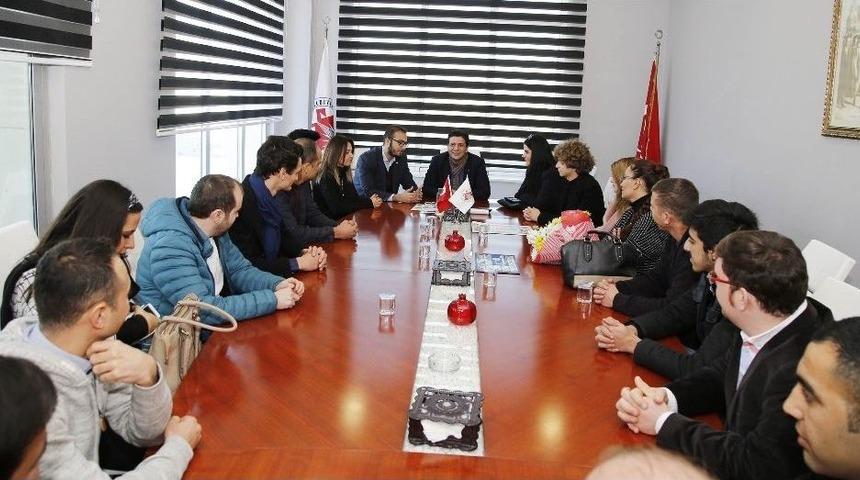 Chp&rsquo;li Gen&ccedil;ler D&ouml;şemealtı&rsquo;nda