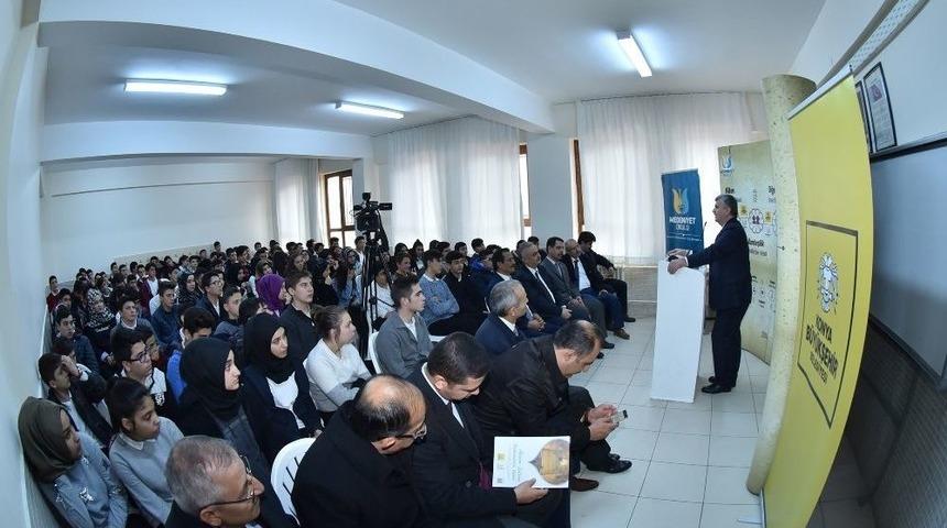 Başkan Aky&uuml;rek, Lise &Ouml;ğrencileriyle Bir Araya Geldi