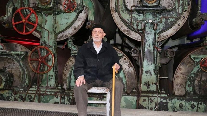 Hakkı Dede&rsquo;den Seka Kağıt M&uuml;zesine Nostaljik Ziyaret