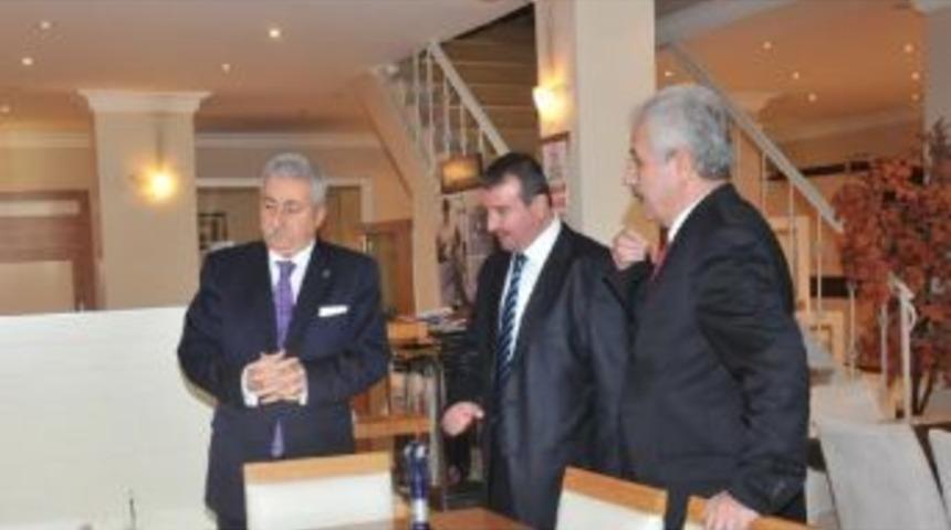 Tesk Başkanı Paland&ouml;ken: &ldquo;İşsizliğin Ilacı Mesleki Eğitimde&rdquo;