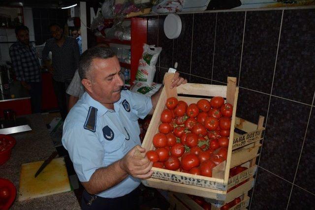 Kartepe Zabıtası Lokantaları Denetledi