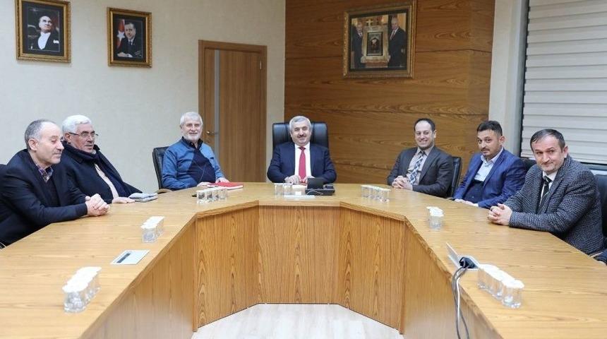 K&ouml;rfezli Muhtarlardan Hizmet Teşekk&uuml;r&uuml;