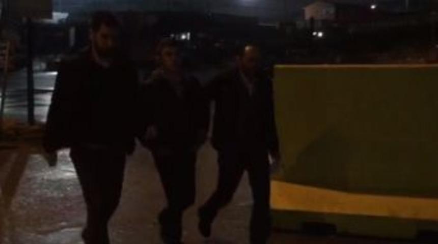 (&ouml;zel) &Uuml;mraniye&rsquo;de Kediyi Boğarak &Ouml;ld&uuml;ren Cani Yakalandı