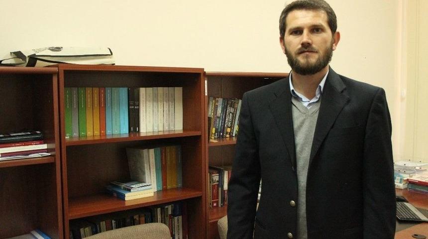 "iran&rsquo;da Yaşanan Olayların Asıl Sebebi Ekonomik Değil Rejim &Ccedil;ekişmesidir"