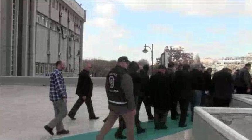 Başkent&rsquo;te 209 Kişinin Adreslerine Eş Zamanlı Operasyon