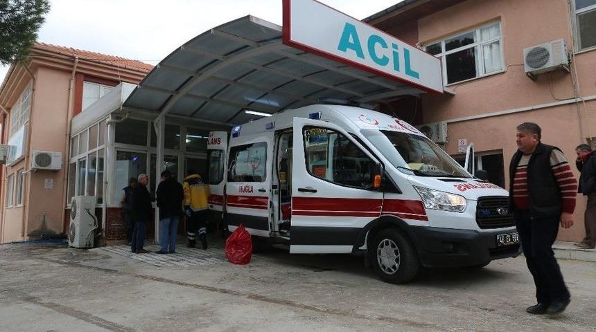 G&uuml;neş Enerjisini Tamir Etmek İsterken &Ccedil;atıdan D&uuml;şt&uuml;