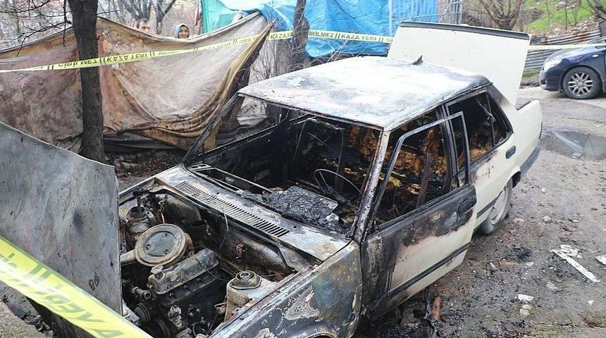 Park Halindeki Ara&ccedil; Alevlere Teslim Oldu