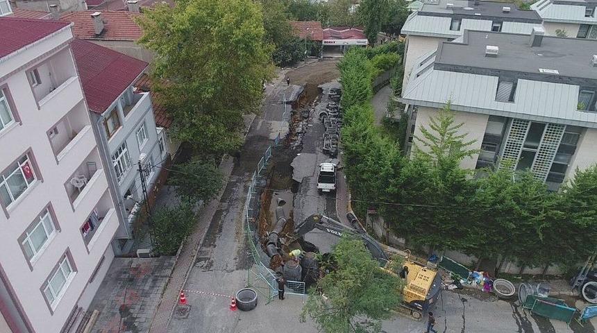 (özel Haber) Sarıyer’de Selin İkiye Ayırdığı Cadde Havadan Görüntülendi
