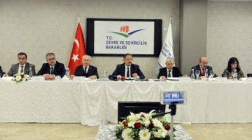 Bakan &Ouml;zhaseki: "ter&ouml;rden Zarar G&ouml;rm&uuml;ş Ağır Hasarlı 26 Bin Konut Yeniden İnşa Ediliyor"