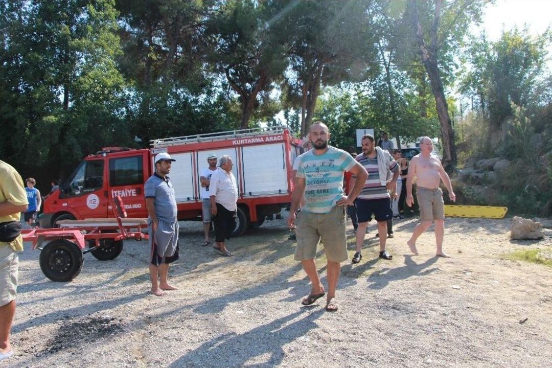 Irmakta Y&uuml;zerken Kaybolan Gencin Cesedi Bulundu