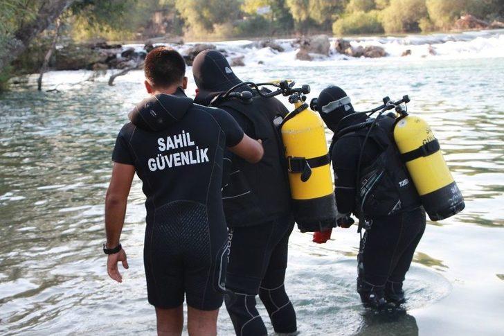 Irmakta Yüzerken Kaybolan Gencin Cesedi Bulundu G5