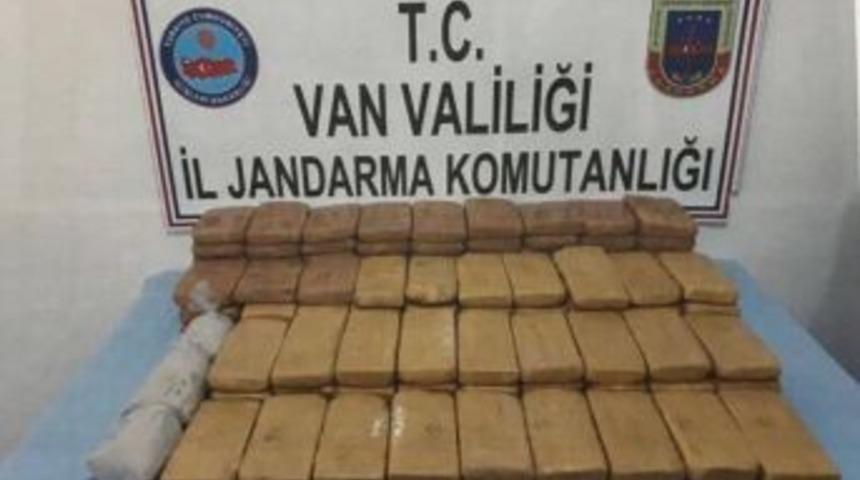 Jandarmadan Zehir Tacirlerine B&uuml;y&uuml;k Darbe