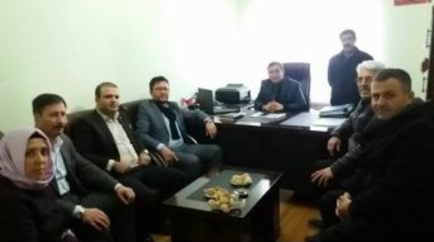 Eğitim-bir-sen&rsquo;den Mhp&rsquo;ye Ziyaret