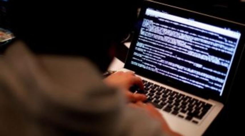 İyiler Ve K&ouml;t&uuml;ler Arasındaki M&uuml;cadelede Yapay Zek&acirc; Daha Fazla Kullanılacak