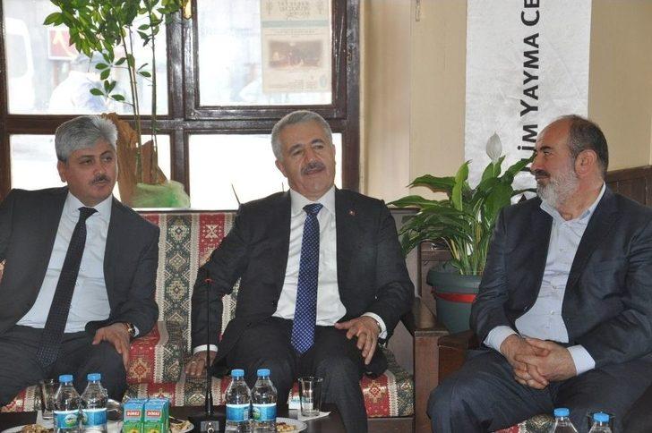 Bakan Arslan, Serhat Kodlama Ve Robotik Akademisi’nin Açılışını Yaptı G5