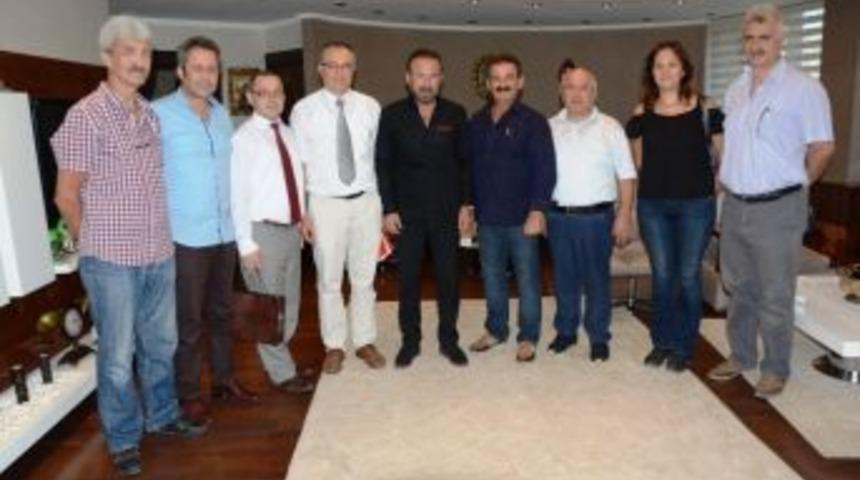 Ak&uuml;mder, Başkan Doğan&rsquo;ı Ziyaret Etti