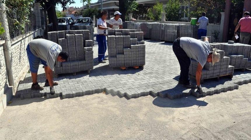 Kemer&rsquo;in Sokakları Yenileniyor