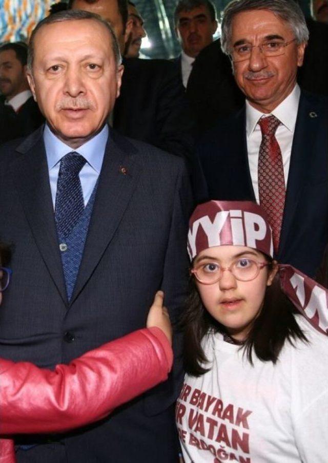 Down Sendromlu Sena Nur, Erdoğan’la Görüşme Hayalini Gerçekleştirdi