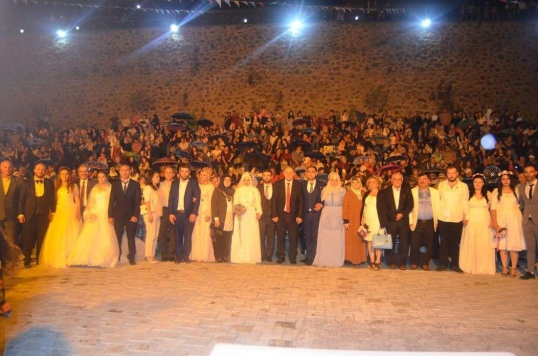 &rsquo;artvin K&uuml;lt&uuml;r Sanat Ve Y&ouml;resel &Uuml;r&uuml;nler Tanıtım Fuarı&rsquo; Başladı