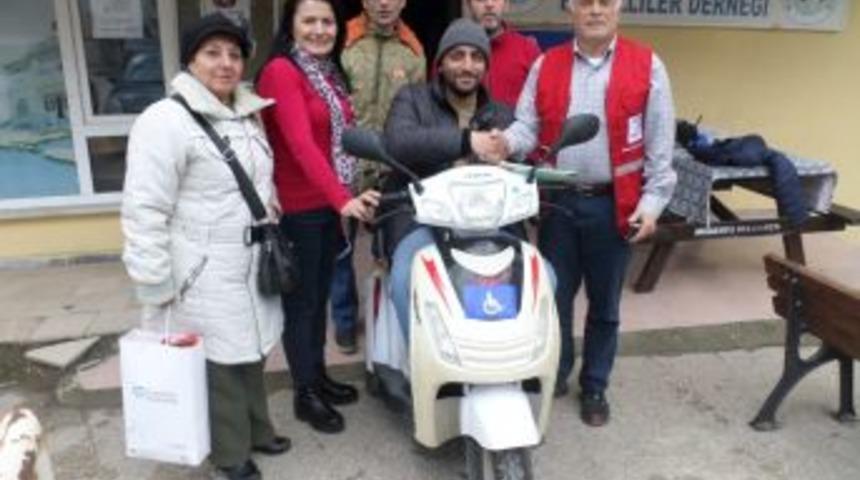 Engelli Vatandaşa Anlamlı Hediye