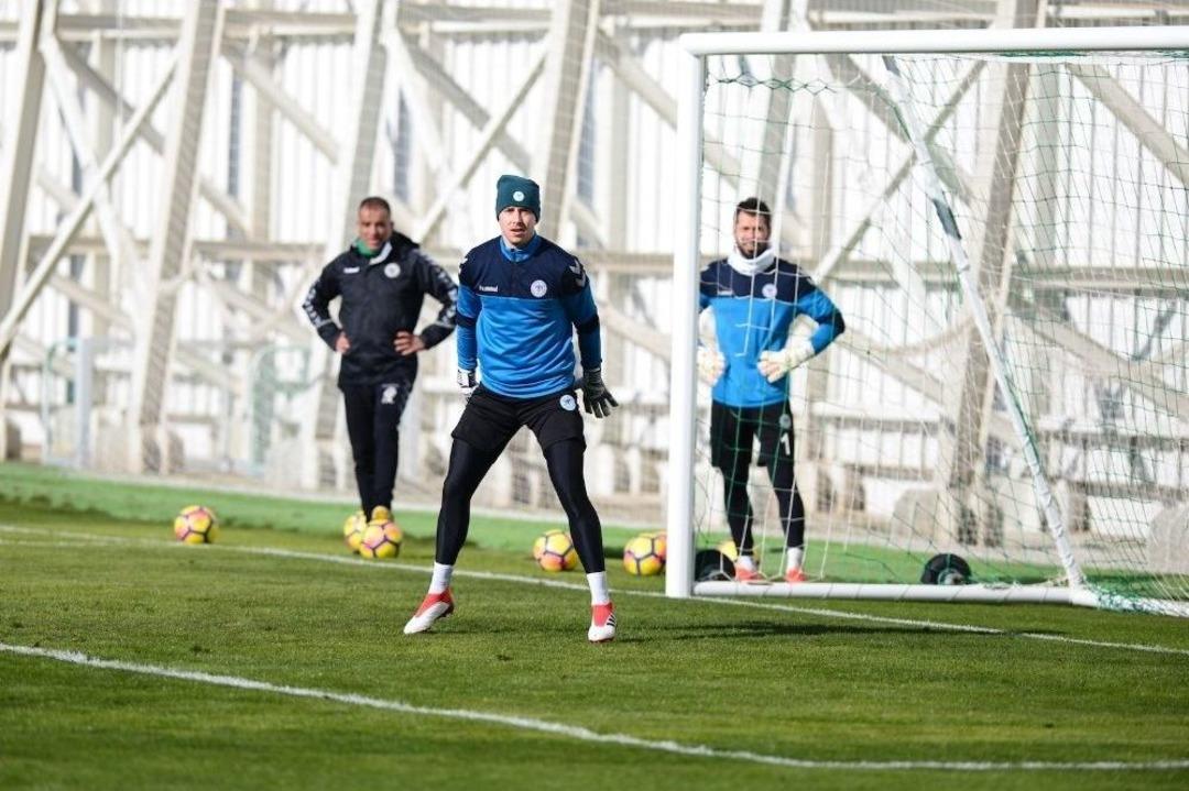 Atiker Konyaspor, Trabzonspor Ma&ccedil;ının Son &Ccedil;alışmasını Yaptı