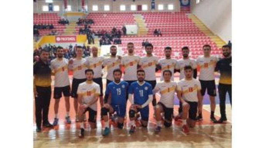 Diyarbakır Peyasspor Liderliğe Y&uuml;kseldi