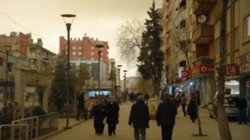 Siirt Belediyesi Şehri Aydınlatıyor