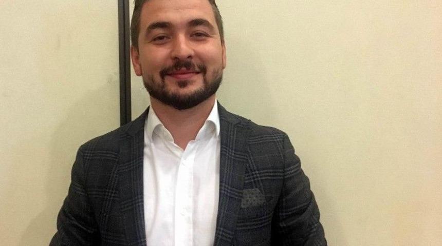 12. B&ouml;lge Kayseri Eczacılar Odası Genel Sekreteri Uğur Nuri Akın: