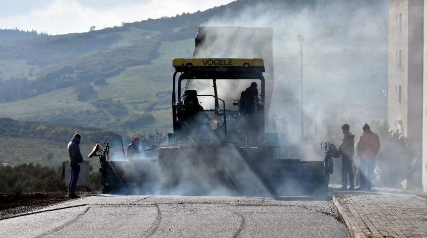 Aliağa Belediyesinden 450 Bin Metrekarelik Sıcak Asfalt
